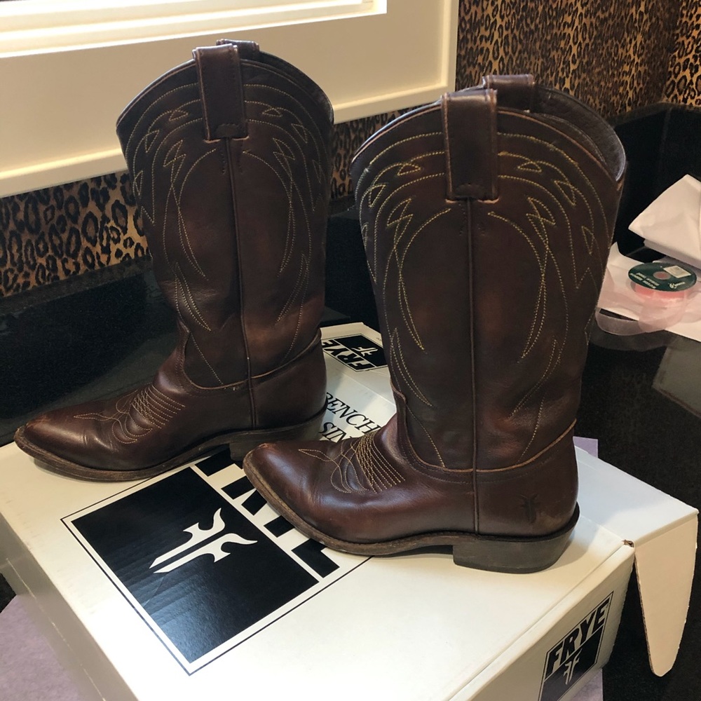 🎊🎊HOST PICK🎊🎊Frye Billy Pull On Boots